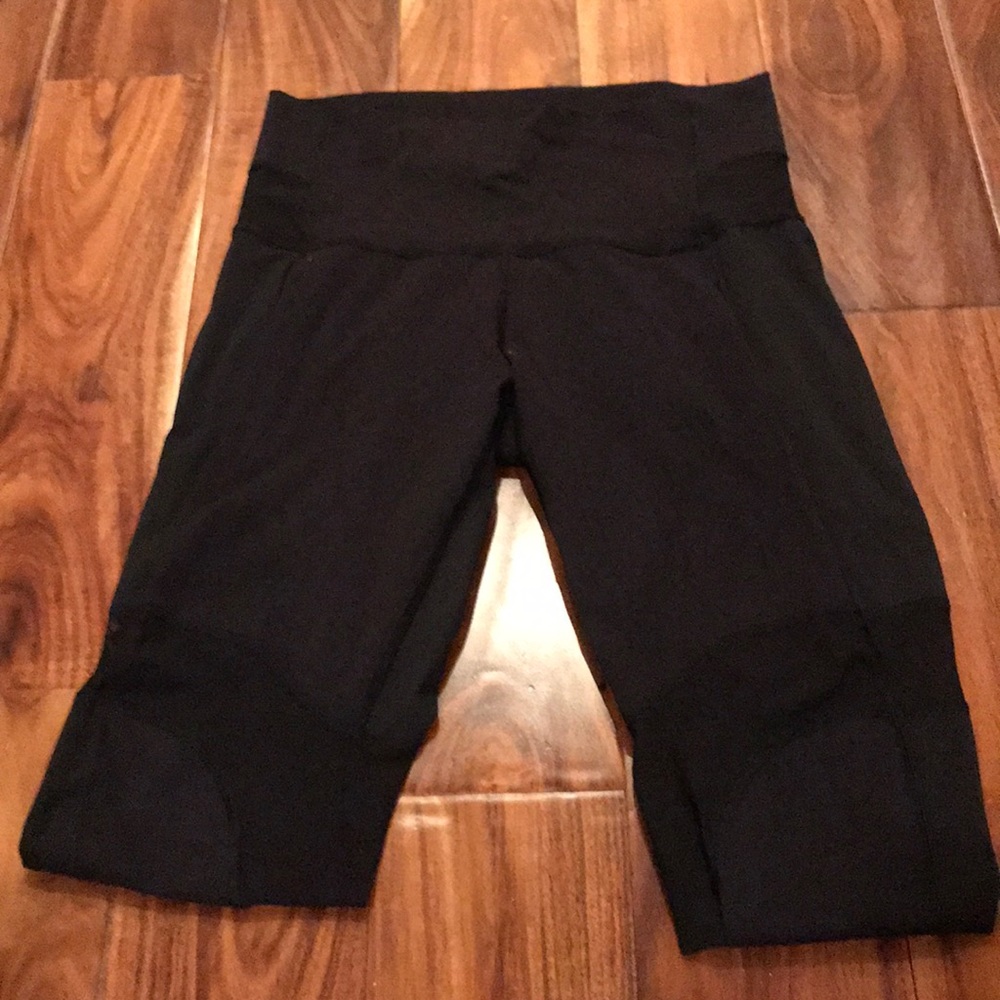 Lululemon - High times mesh detail- size 8